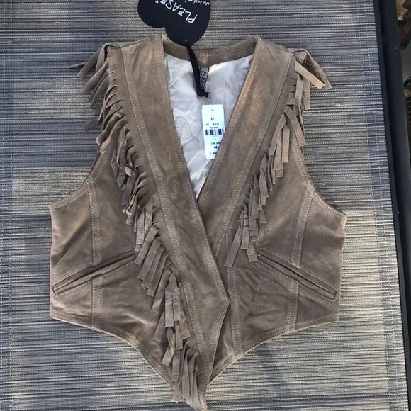 NWT LF Please Leather Suede Fringe Crop Vest - Picture 3 of 10